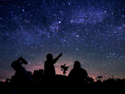 Sternenbeobachtung bei einer Jeep-Safari in Gouna