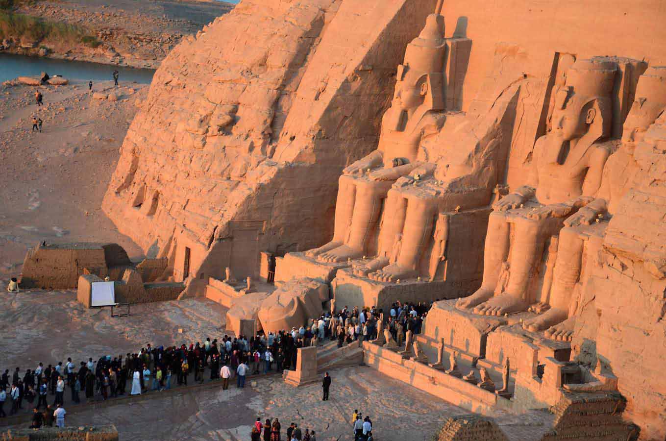 Ausflug Hurghada nach Luxor und Abu Simbel