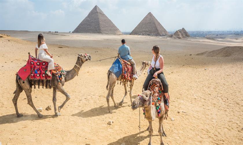 hurghada ausflug zu den pyramiden