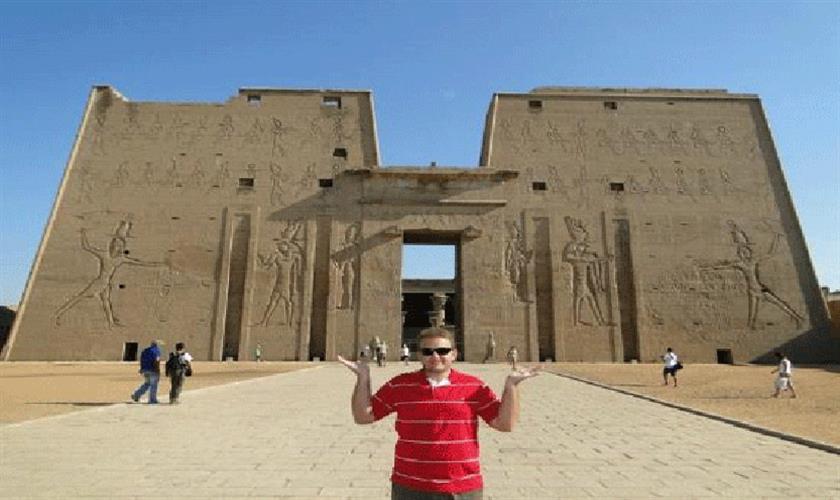 Übernachtung nach Luxor und Abu Simbel